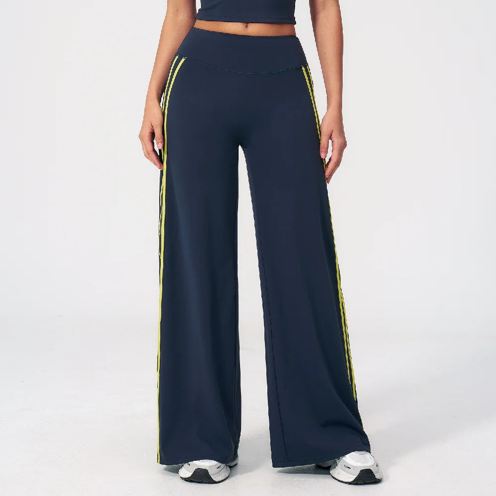 Bell-Bottom Flare Leggings in Navy – Vanta Blvck women's activewear, Dubai