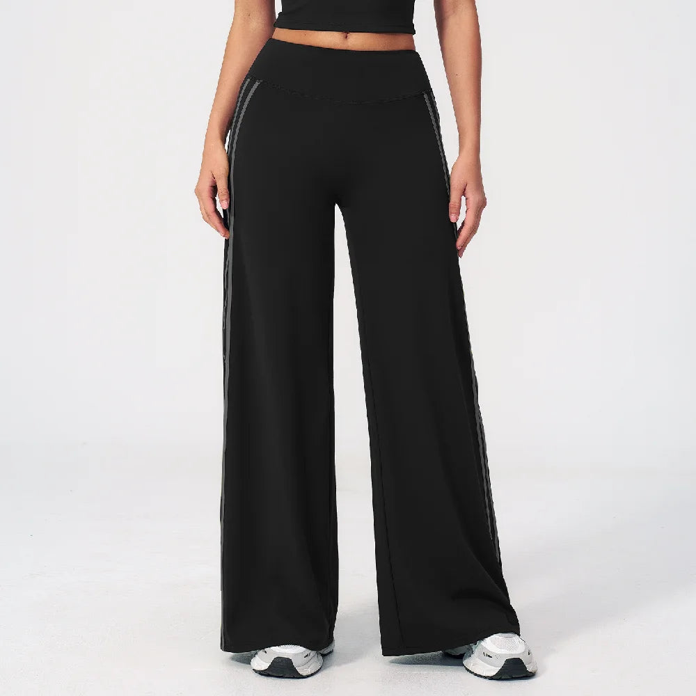 Bell-Bottom Flare Leggings in Black – Vanta Blvck women's activewear, Dubai