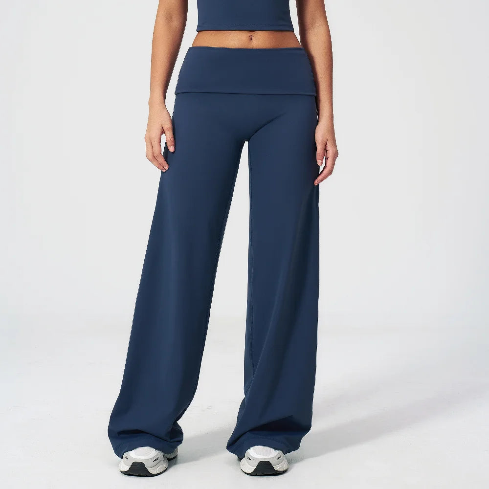 Studio Flare Leggings in Badge Blue – Vanta Blvck women's activewear, Dubai