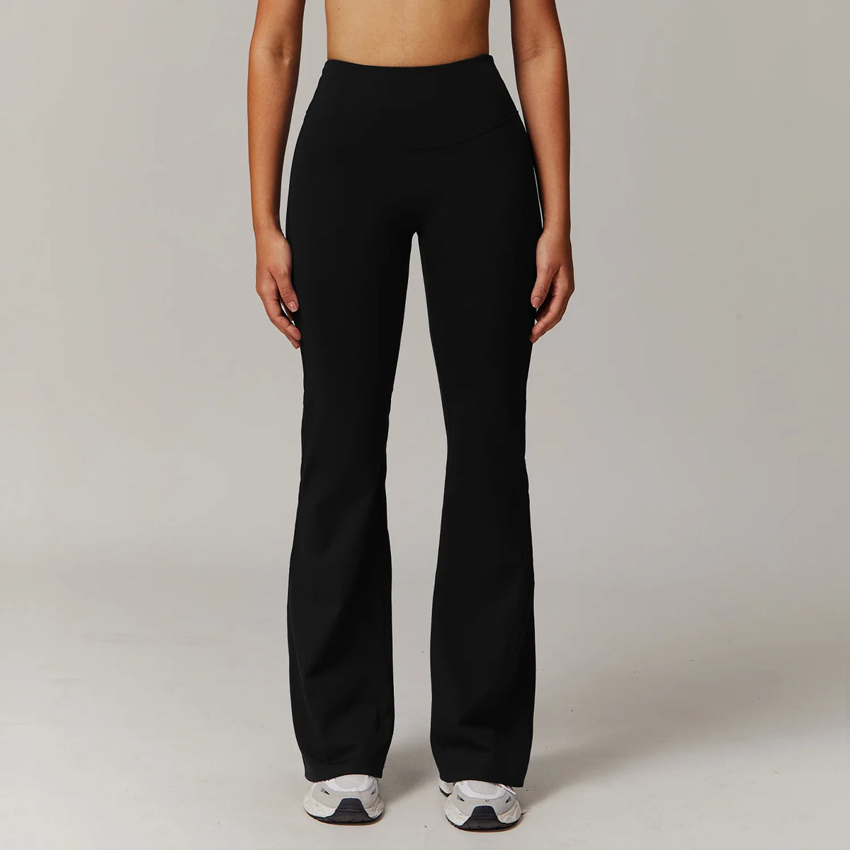 Form Flared leggings