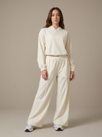 Wide-Leg Flare Leggings in Beige – Vanta Blvck women's activewear, Dubai