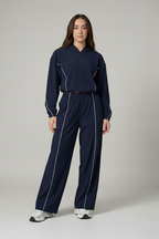 Wide-Leg Flare Leggings in Navy – Vanta Blvck women's activewear, Dubai