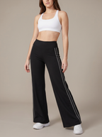 Bell-Bottom Flare Leggings in Black – Vanta Blvck women's activewear, Dubai